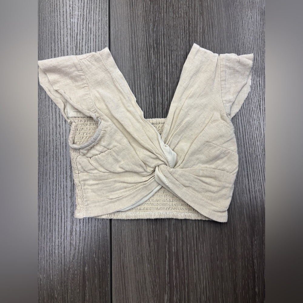 XS Cream Crop Top